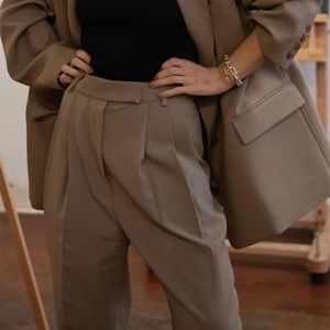 Frankie Shop Bea Pants in Latte